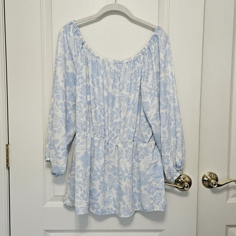 Parker & Raine Blue and White Off Shoulder Peplum Flowy Top Size Large